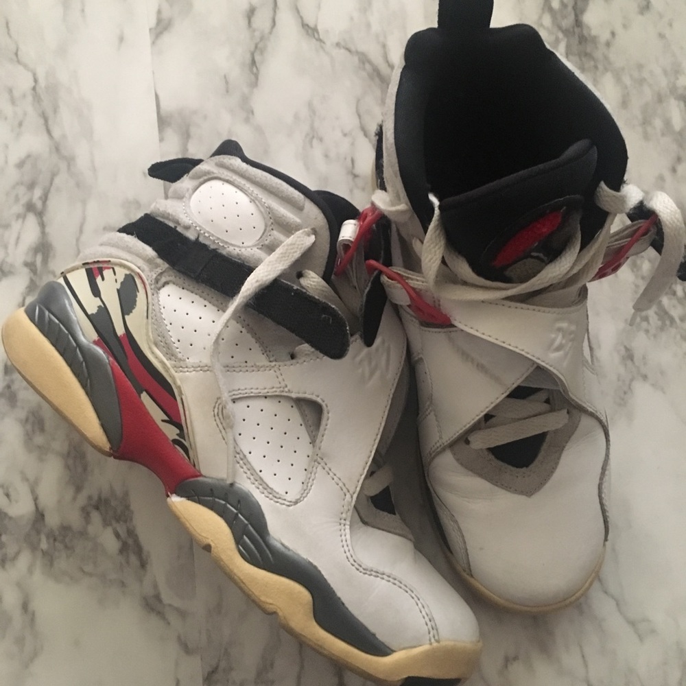 Air Jordan Retro 8 Bugs bunny size 5Y